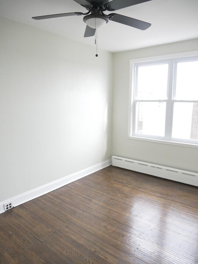 Building Photo - 7356 Garman St