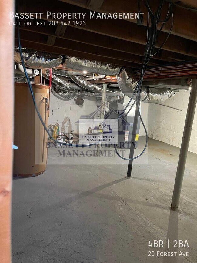 Building Photo - 20 Forest Ave