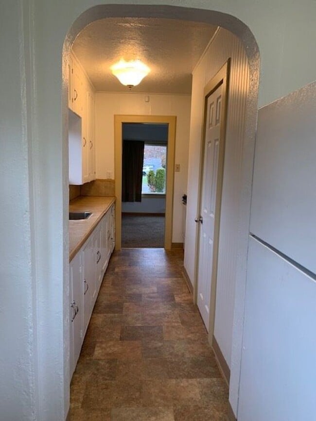 Building Photo - Coming Soon! Cute 1 bedroom Cottage