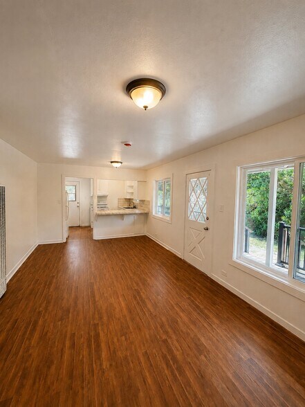 Building Photo - 14382 Castroville Blvd