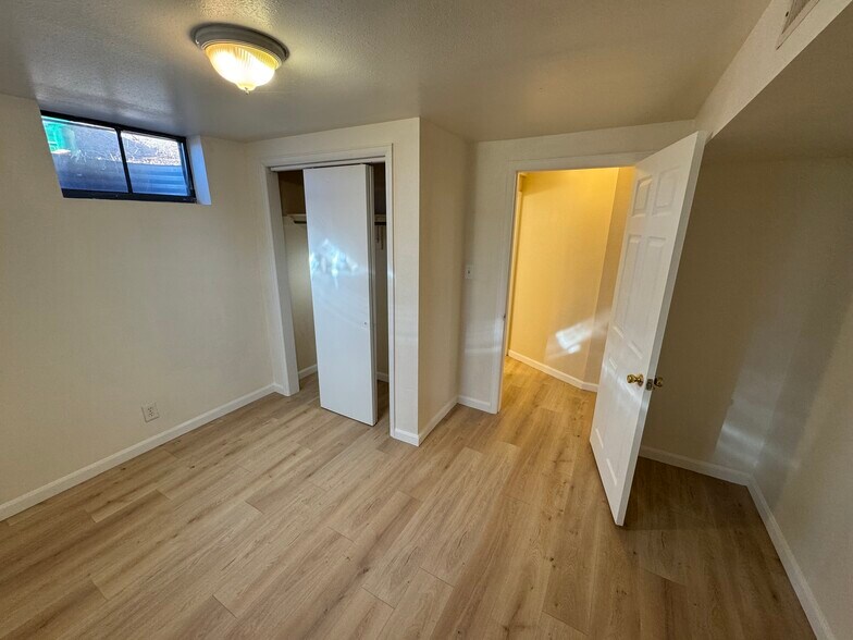 Building Photo - 6085 W Arkansas Ave