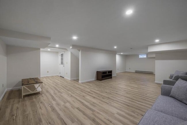 Building Photo - 34 Furbish Rd