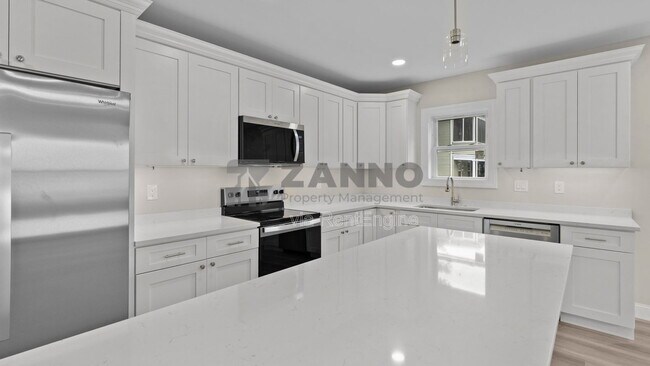 Building Photo - 76 Bouvier Ave