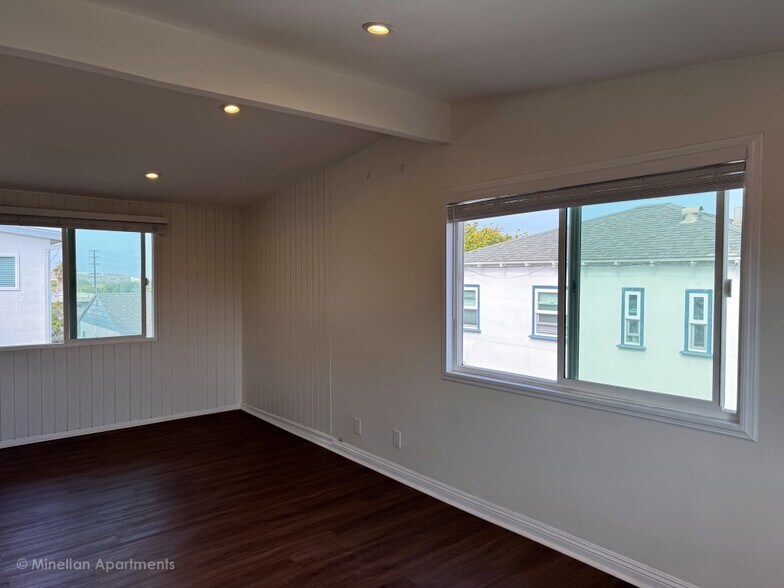 Building Photo - 1813 12th St