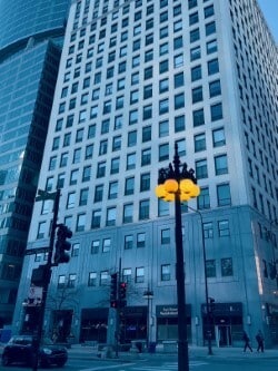 Primary Photo - 910 S Michigan Ave
