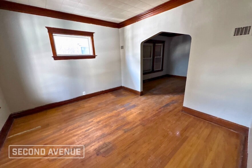 Building Photo - 11140 S Parnell Ave