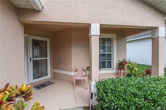 Building Photo - 645 W Sunbird Path