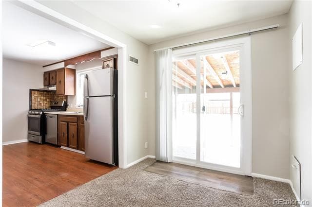 Building Photo - 1140 Jamaica St