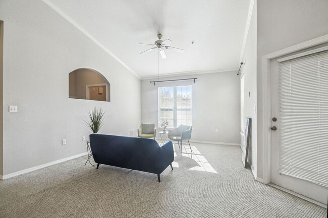 Building Photo - Elegant 1-Bedroom Condo with Lakeside Views in Resort-Style Community