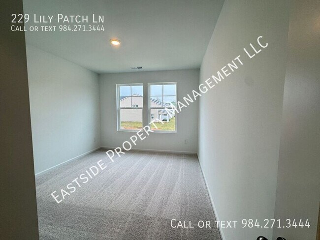 Building Photo - 229 Lily Patch Ln