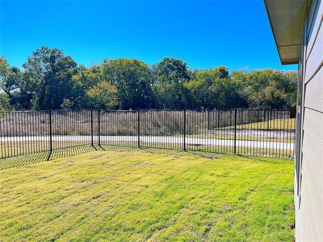 Building Photo - 1817 St James Pl Ln