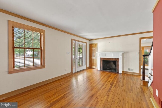 Building Photo - 621 S Taylor St