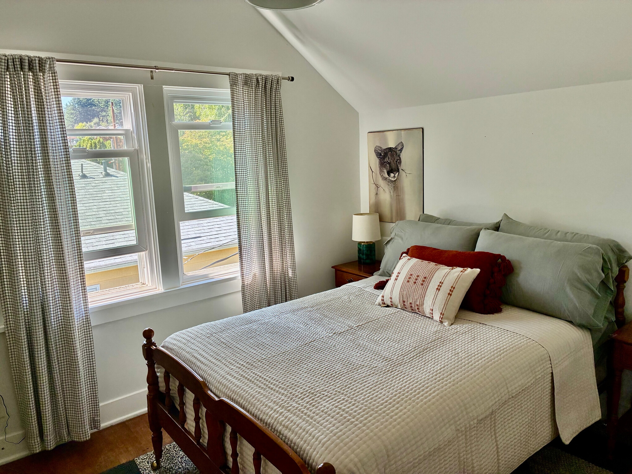 Building Photo - 834 SE 72nd Ave