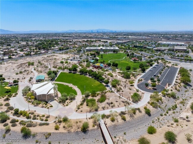 Building Photo - 6804 Rosinwood St