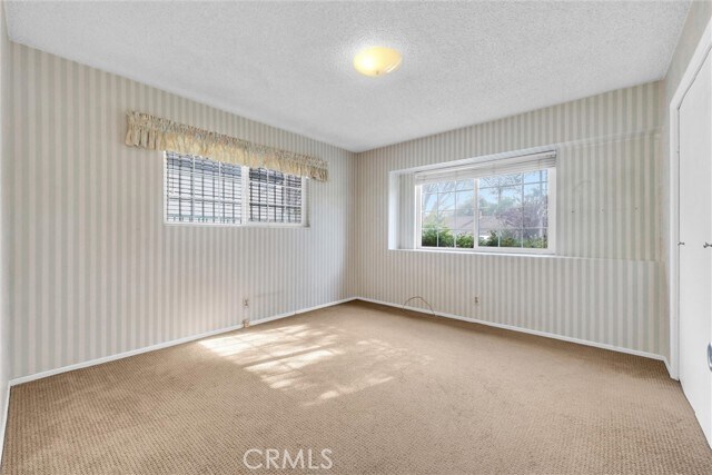 Building Photo - 61 W Birchcroft St