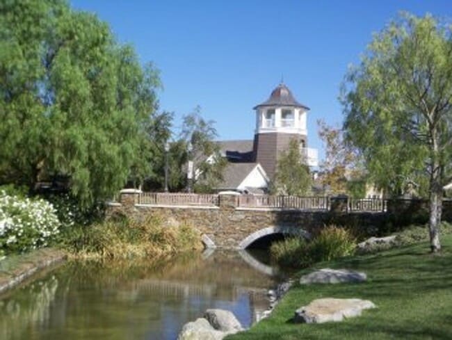 Building Photo - COMING SOON! Bridgeport 4 Bedroom Home for Rent in Valencia!