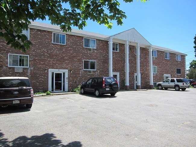 Building Photo - Flume Road Apartments