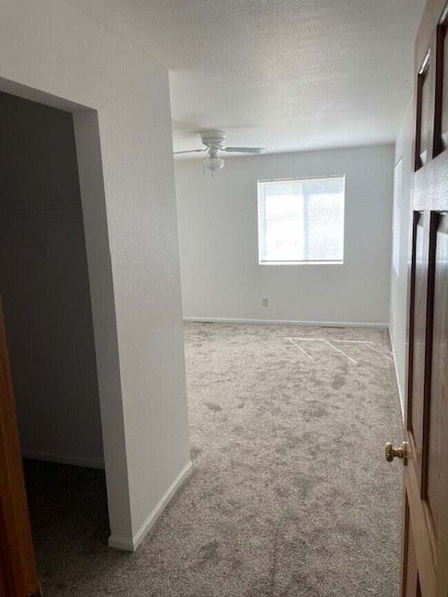 Building Photo - Wood Crest Townhomes - PPM