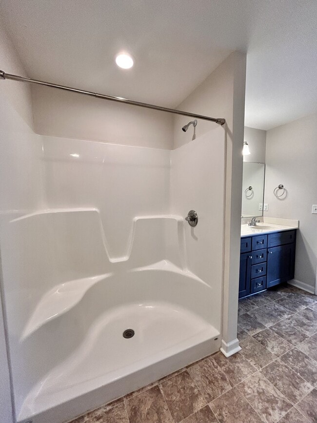 Building Photo - 5 Jackmia Way