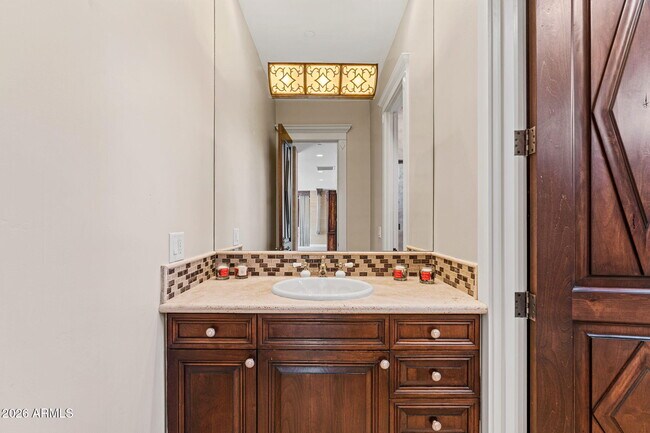 Building Photo - 11571 E Cochise Dr