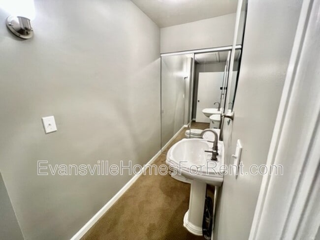 Building Photo - 4624 New Harmony Rd