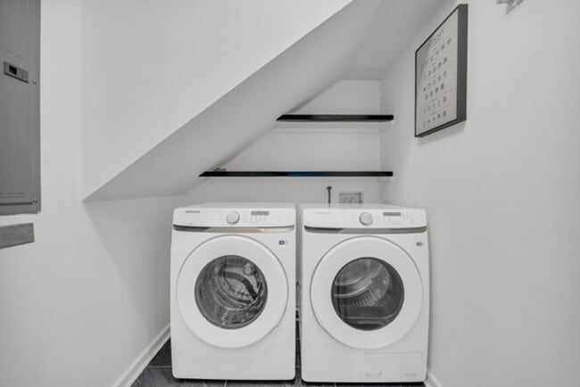 Building Photo - Elegant 4BR Home with Luxury Finishes and Premier Amenities in Marietta