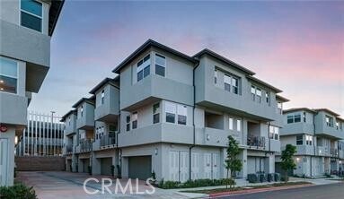 Building Photo - 1410 W Cara Dr