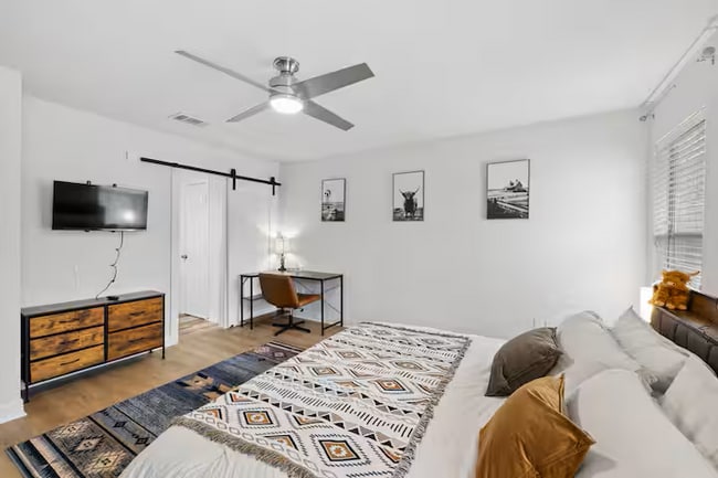 Building Photo - Meadowheath Drive