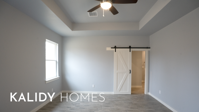 Building Photo - 307 Kirks Holw