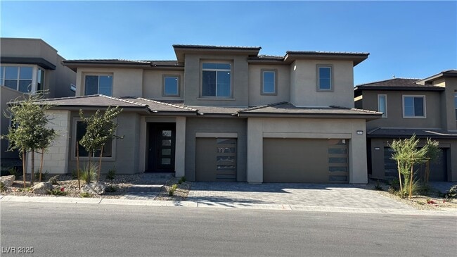 Primary Photo - 10640 Rolling Vista Dr