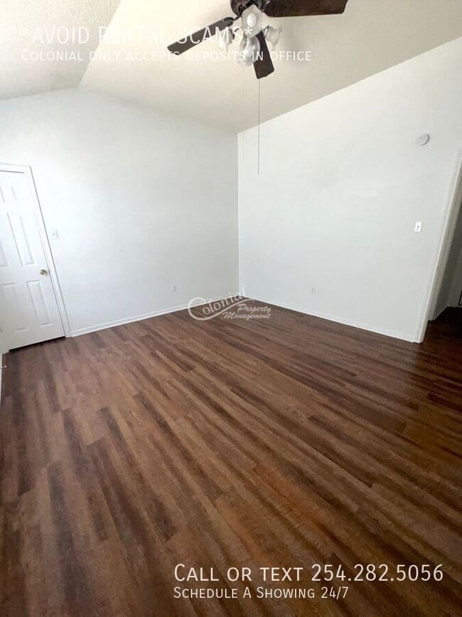 Building Photo - 216 Appaloosa Dr