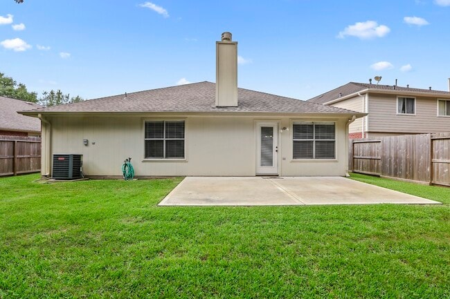 Building Photo - 21803 Whispering Forest Dr