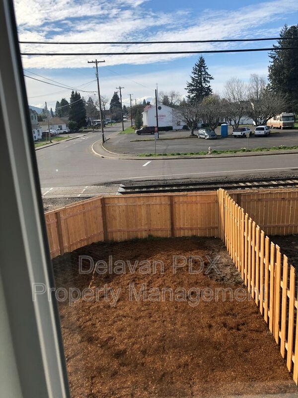Building Photo - 1396 Kimber Ct