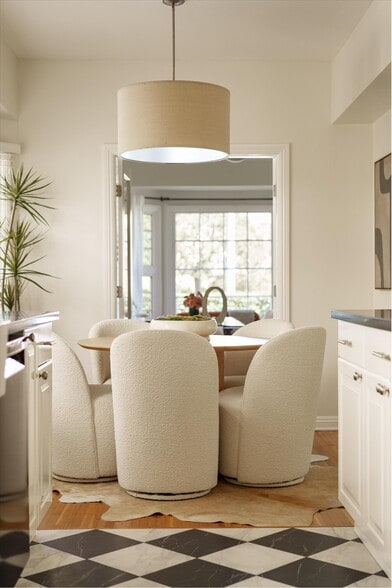 Dining room - 215 S Poinsettia Pl