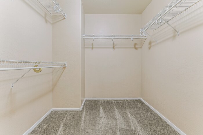 Building Photo - 42816 W Estrada St