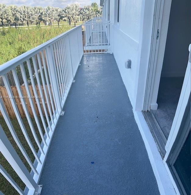 Building Photo - 1406 SE 6th Rd