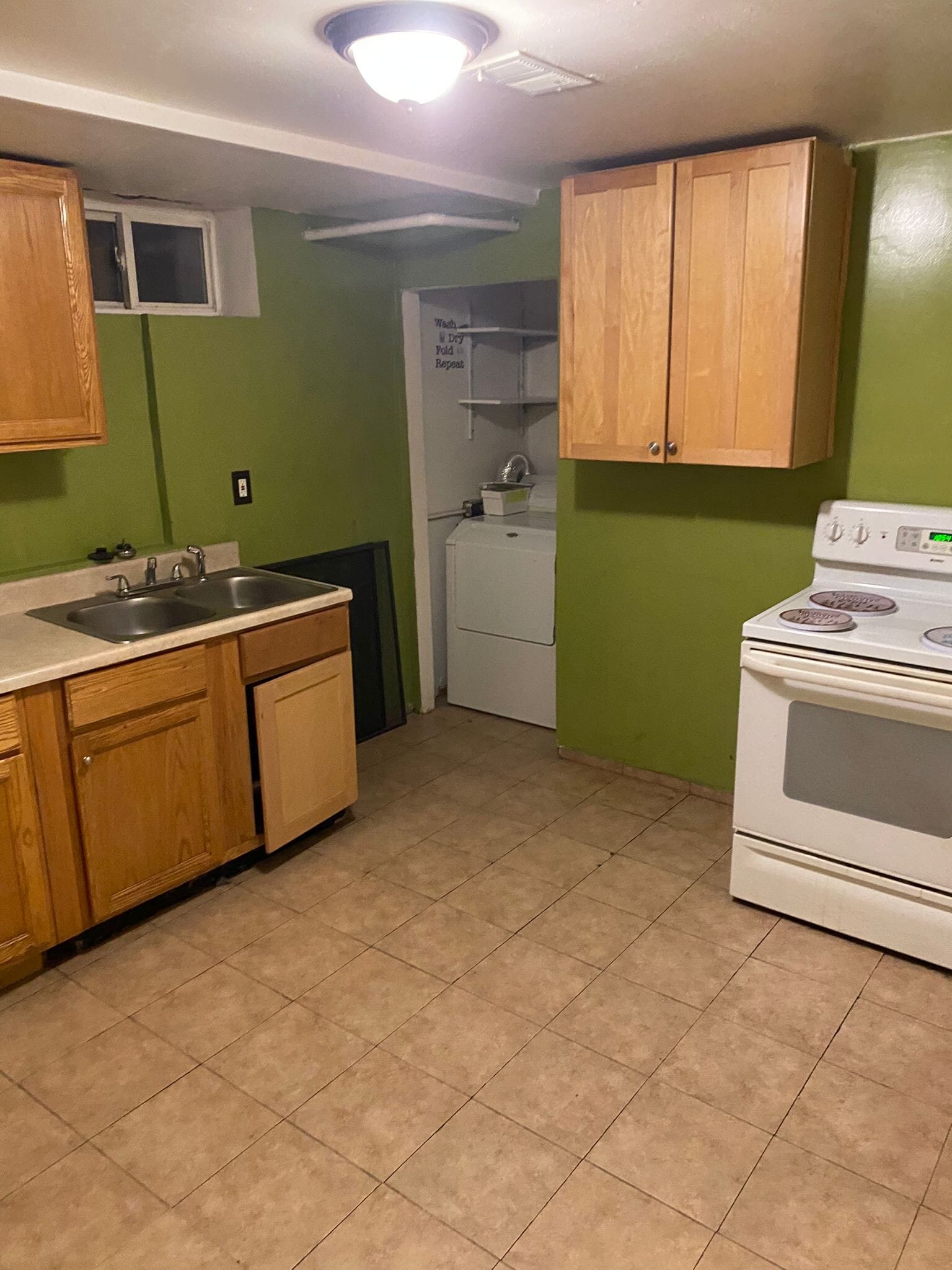 Building Photo - 775 S Leyden St