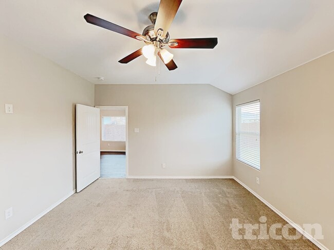 Building Photo - 2716 Gains Mill Dr