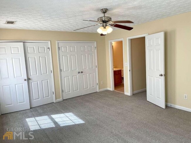Building Photo - 4132 High Park Ln