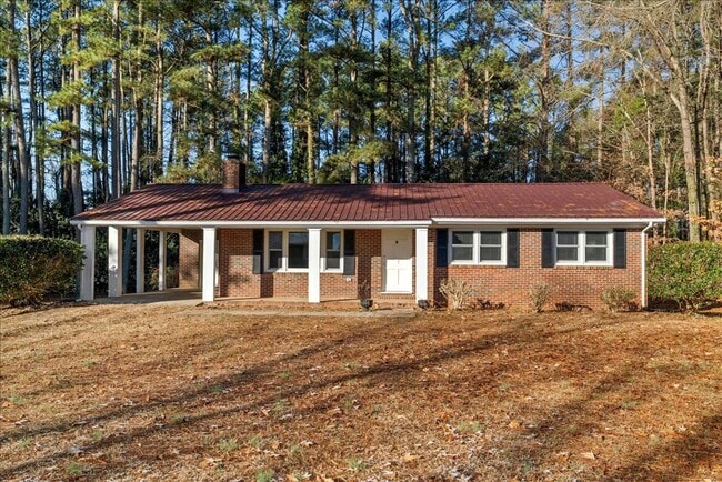 Building Photo - Lovely 3 Bedroom / 2 Bathroom Renovated Ranch Home for Rent