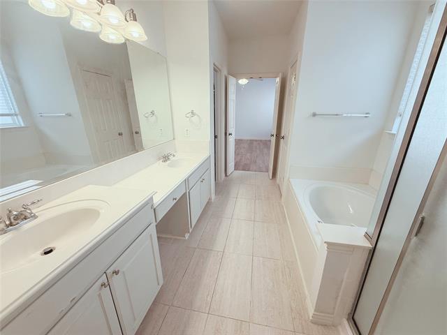Building Photo - 5612 Leven Ln