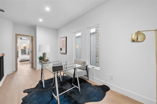 Building Photo - 1508 Holly Ave