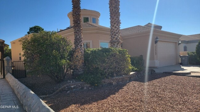 Building Photo - 11512 Porfirio Payan Dr