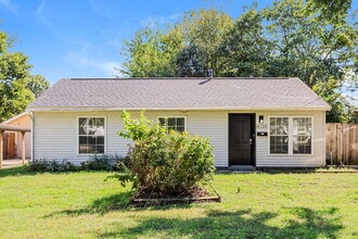 Building Photo - 4724 Granada Dr