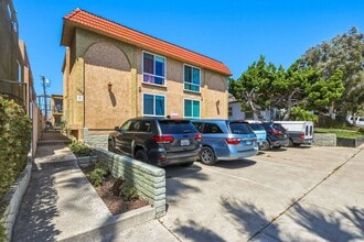 Building Photo - 1452 Grand Ave