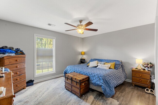 Building Photo - 3336 Pueblo Ct