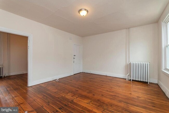 Building Photo - 1232 N 5th St