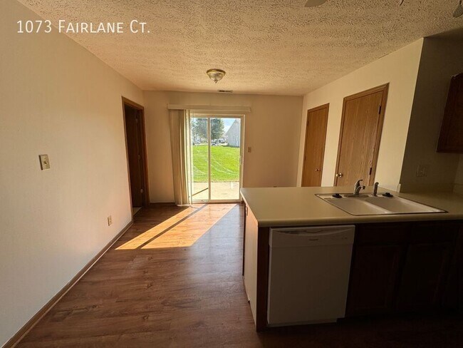 Building Photo - 1073 Fairlane Ct
