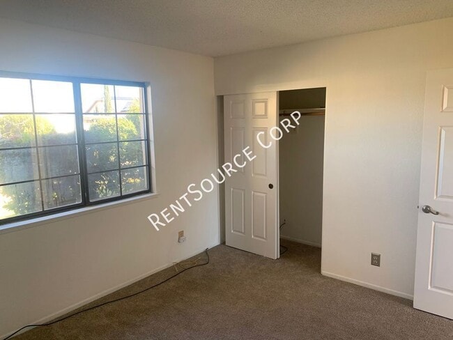 Building Photo - 4202 E Ave Q12