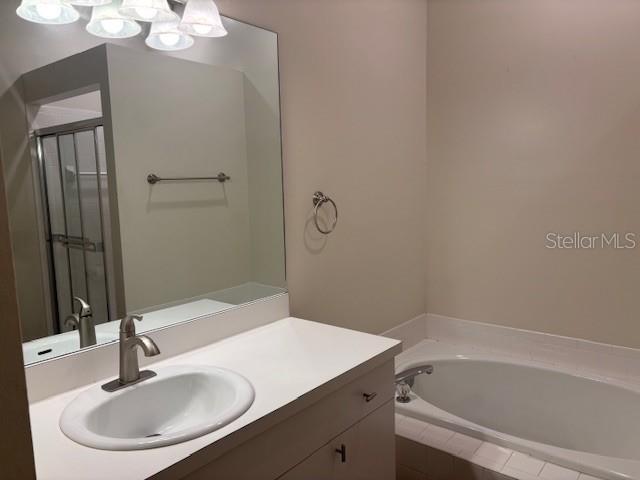 Building Photo - 4234 Chesterfield Cir